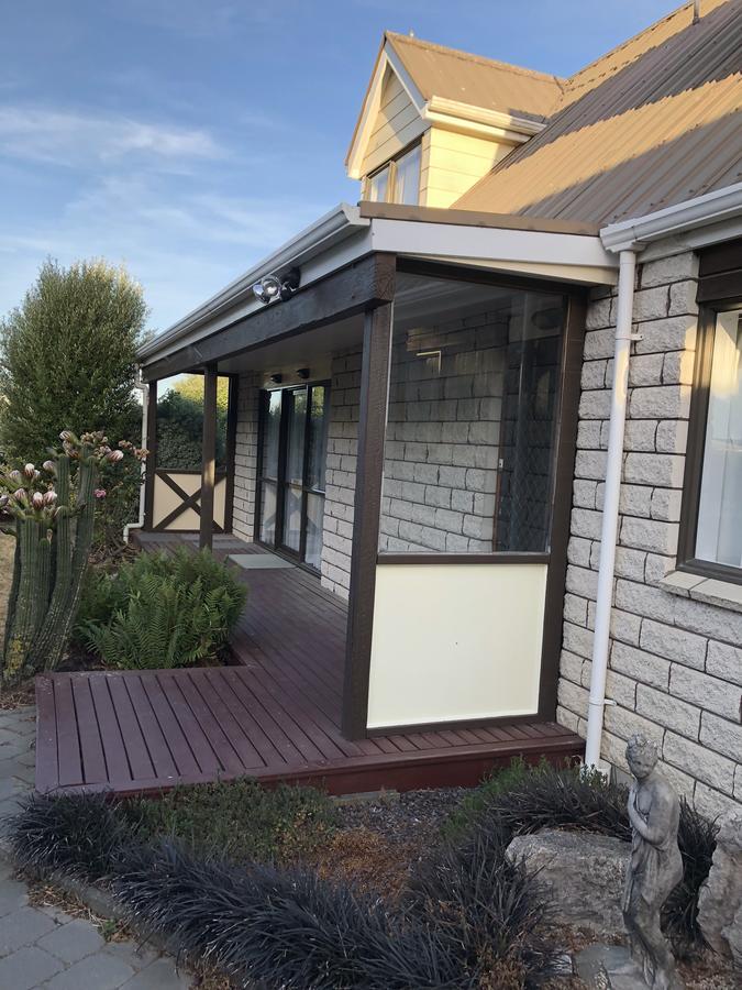 West Lake One Bedroom Accommodation Homestay