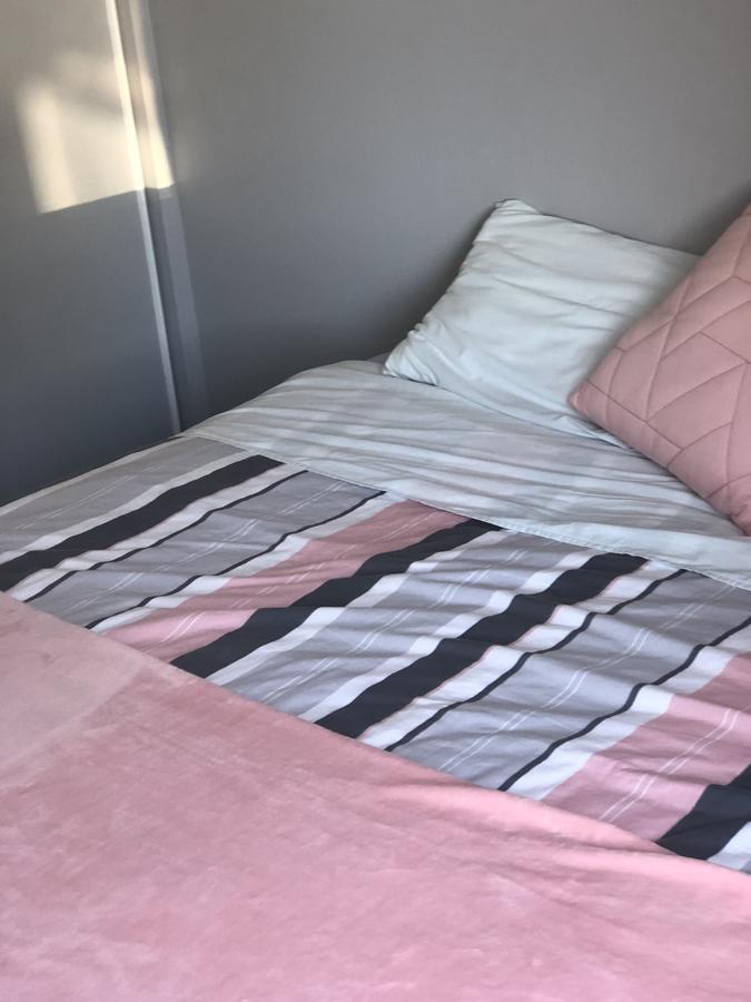 West Lake One Bedroom Accommodation Homestay *