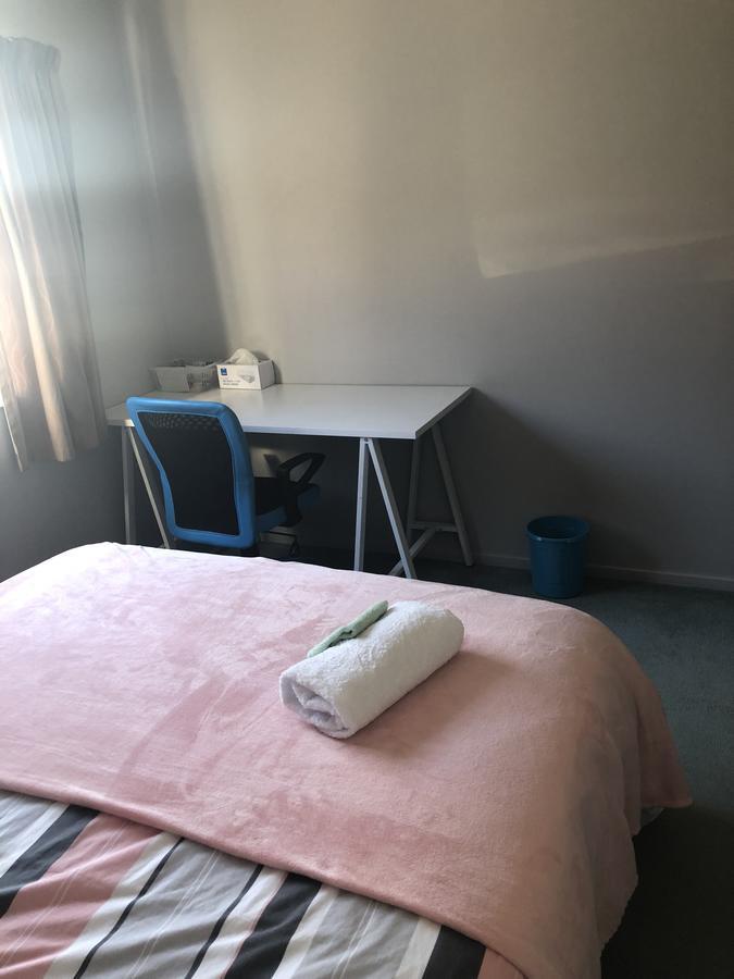 Homestay West Lake One Bedroom Accommodation *