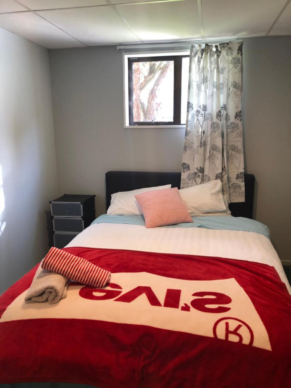Homestay West Lake One Bedroom Accommodation